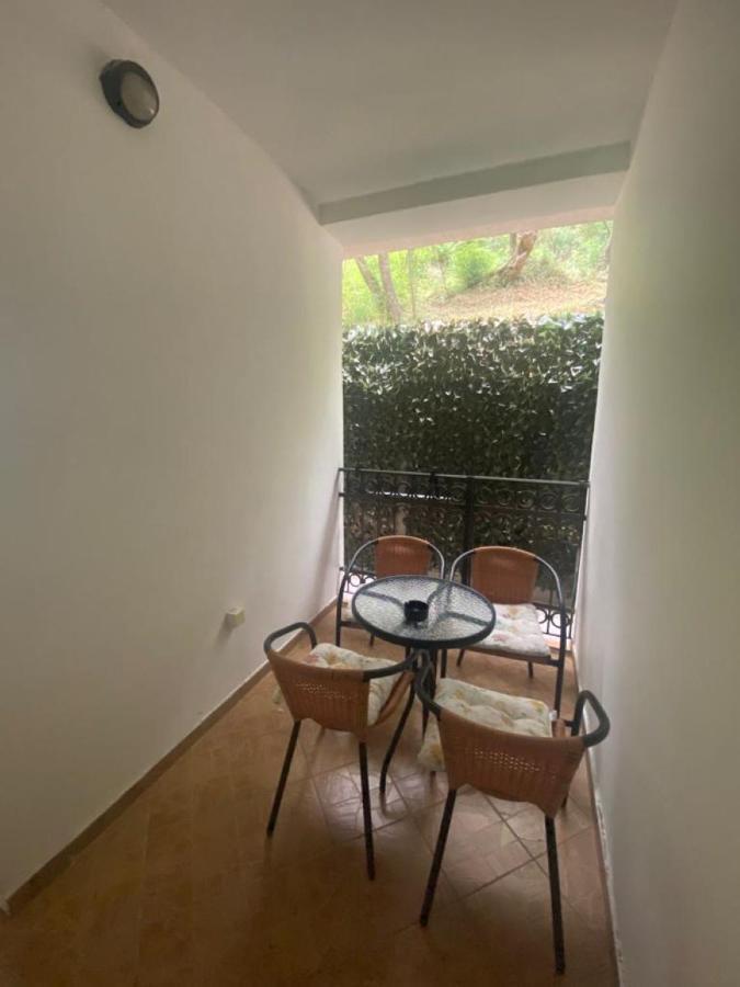 Villa Lutovac Budva Exteriör bild