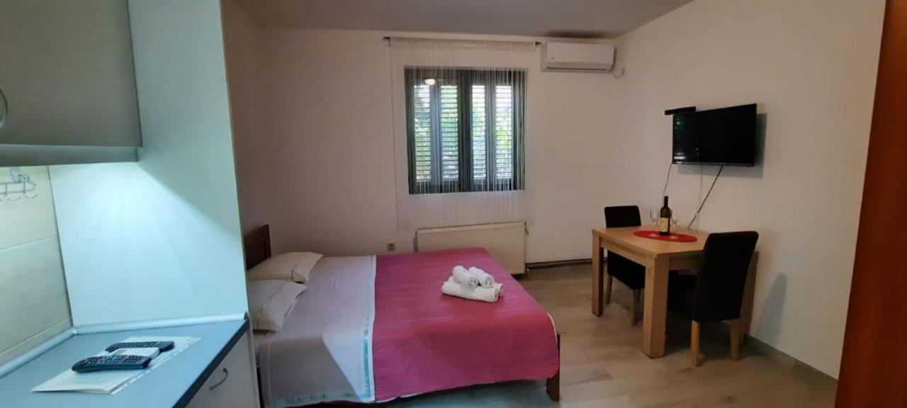 Villa Lutovac Budva Exteriör bild