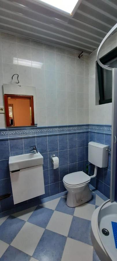 Villa Lutovac Budva Exteriör bild